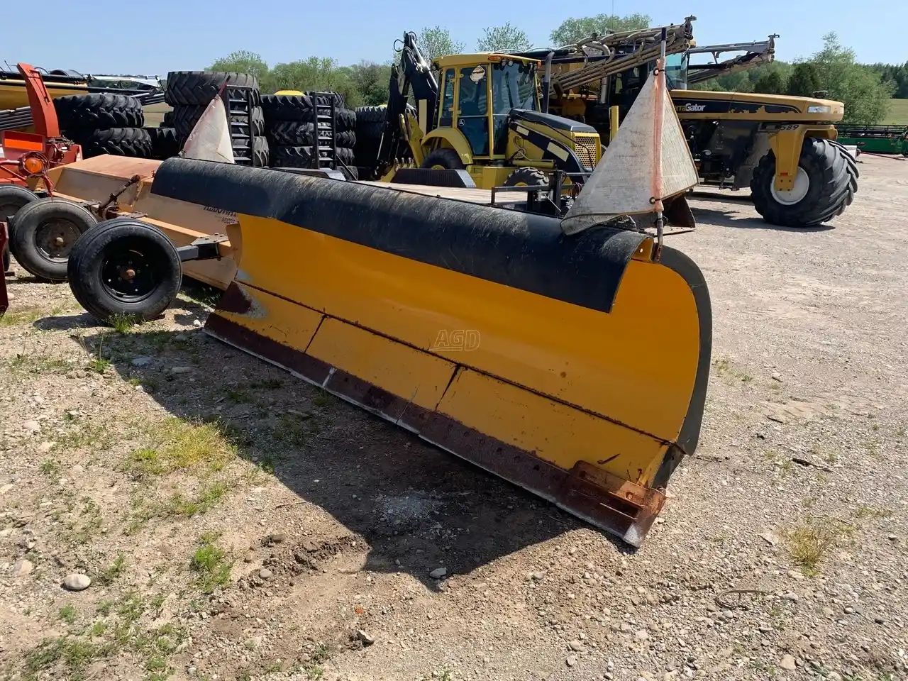 Gallery image 1 for Used Tenco 11' blade Blade