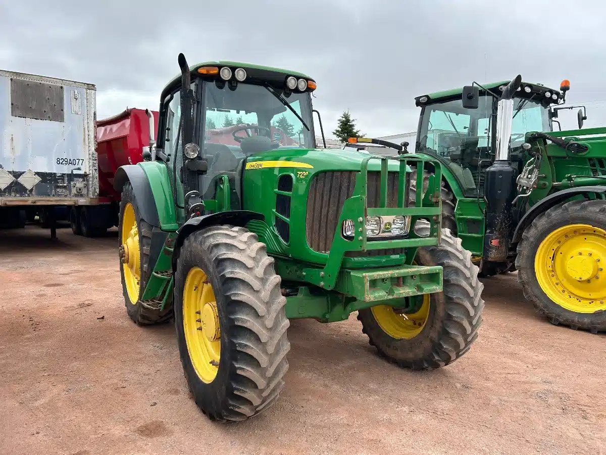 Used John Deere 7230 PREMIUM Tractor | AgDealer