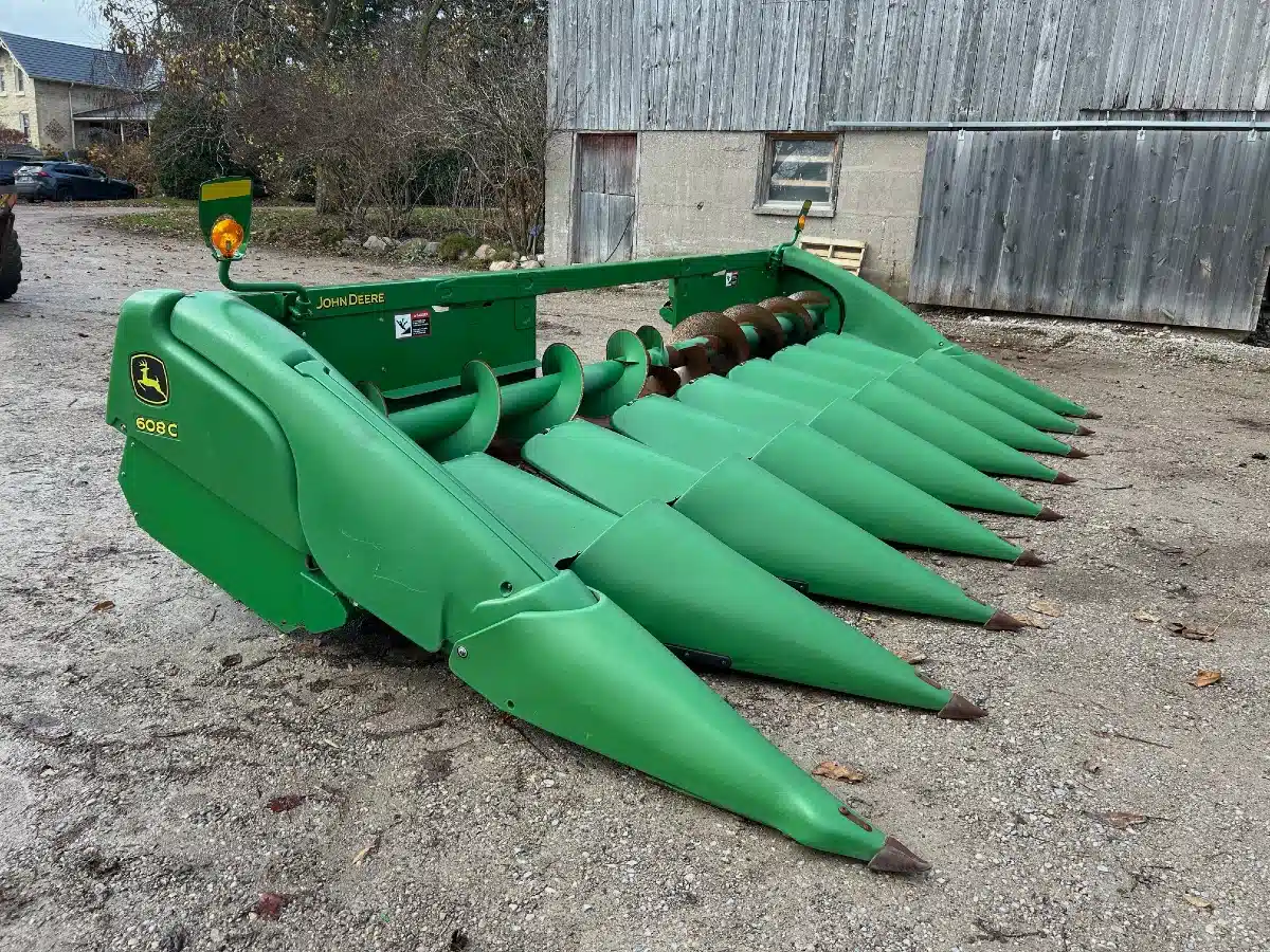 Gallery image 1 for Used 2012 John Deere 608C Header - Row Crop