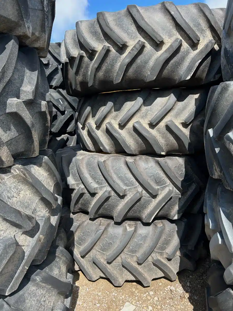 Gallery image 1 for Used Goodyear 620/70R46 Tires