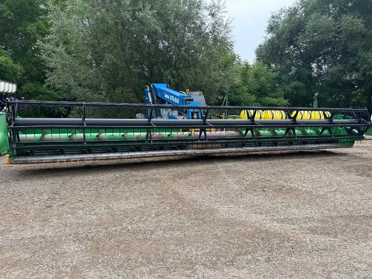 Gallery image 2 for `2010 John Deere 635F Header - Flex