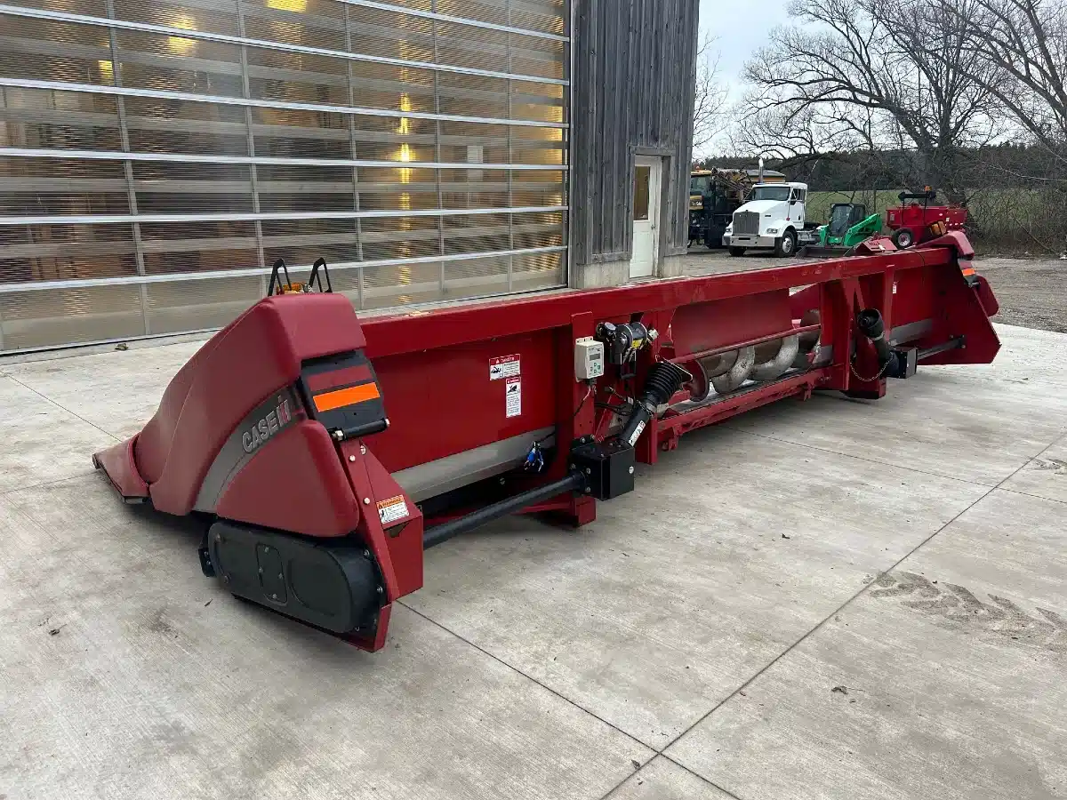 Gallery image 1 for Used 2011 Case IH 3408 Header - Row Crop