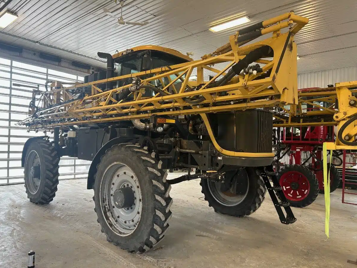 Gallery image 2 for Used 2012 RoGator RG 1100 Sprayer - Self Propelled