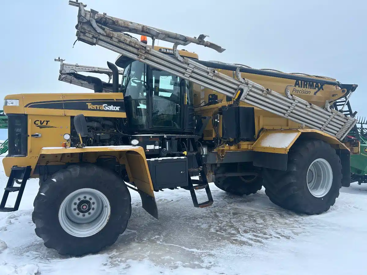 Gallery image 2 for 2019 TerraGator TG8400C Floater