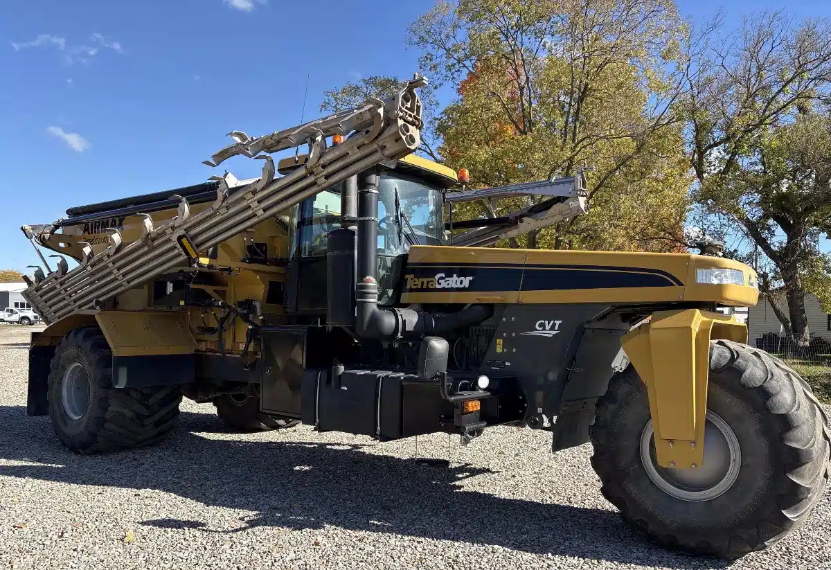 Gallery image 2 for 2020 TerraGator TG8300C Floater