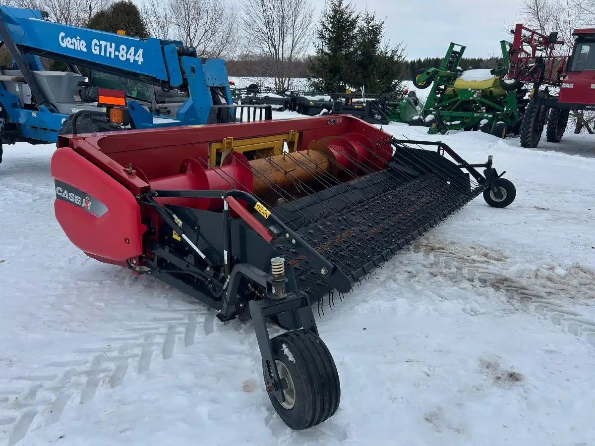 Gallery image 2 for Used 2012 Case IH 3016 Header - Pickup