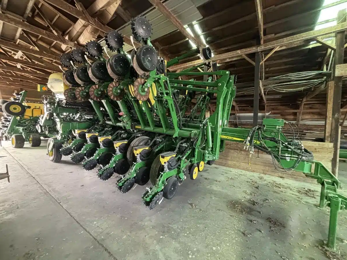 Used 2019 John Deere 1795 Planter