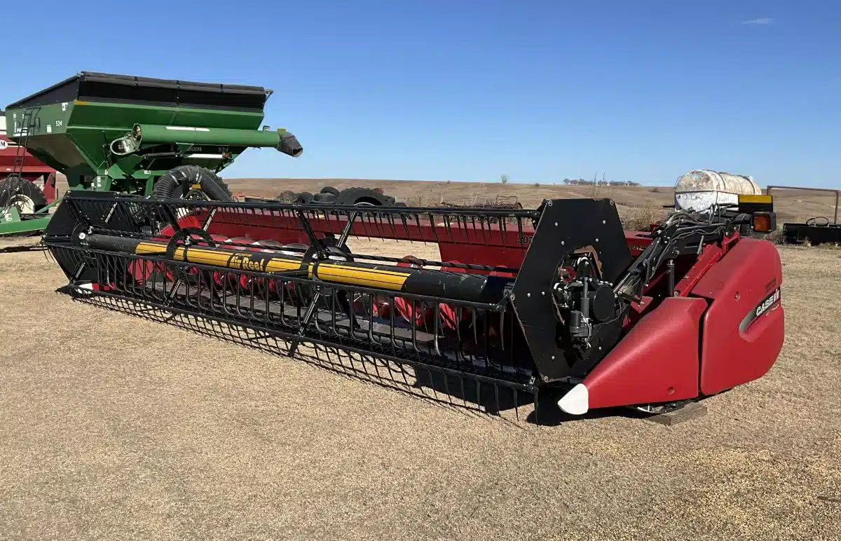 Gallery image 2 for Case IH 3020 Header - Flex