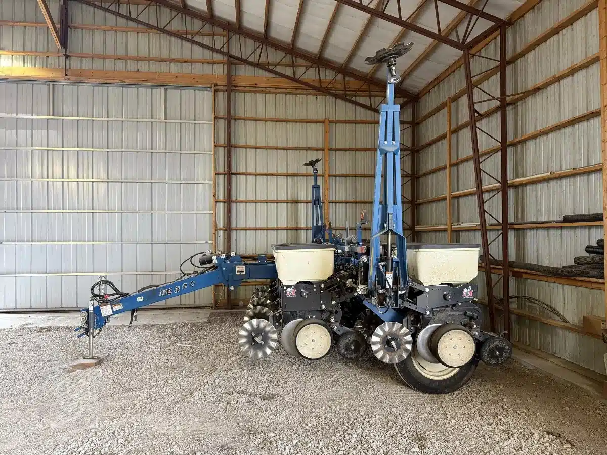Kinze 3000 Planter