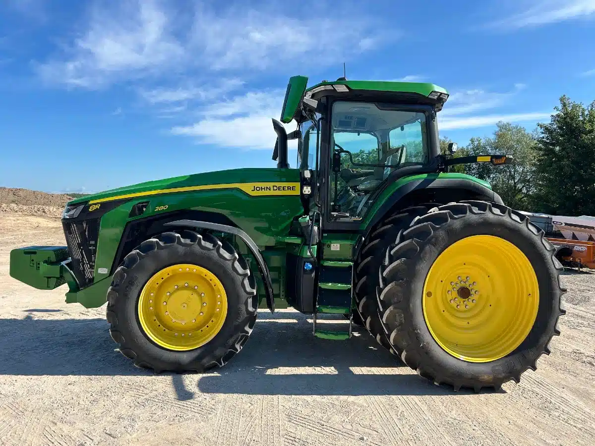 Photo de la Galerie 2 pour 2024 John Deere 8R 280 Tracteur