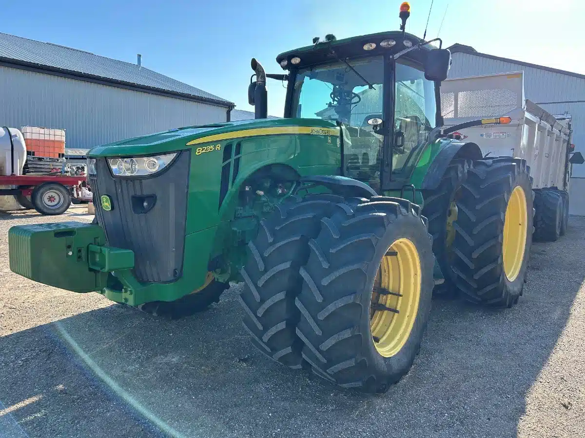 Gallery image 1 for John Deere 8235R Tractor