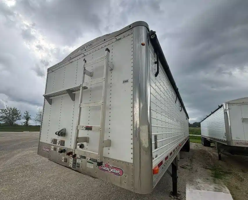 Photo de la Galerie 2 pour 2015 Wilson DWH-550 Remorque à grain