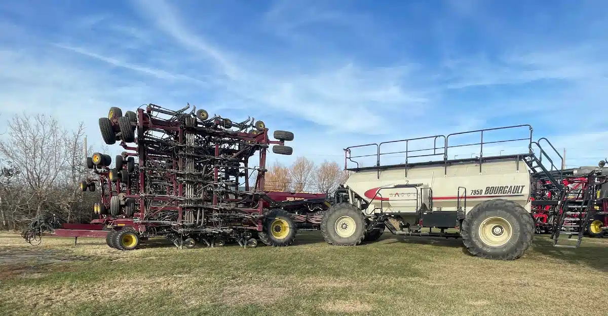 Used 2014 Seed Hawk 84-12 Air Drill