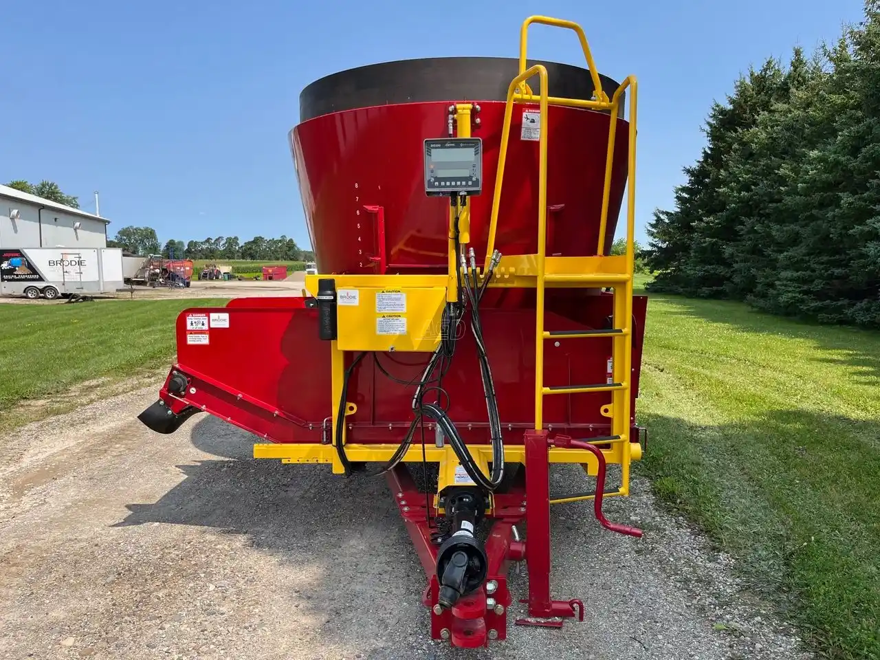 Gallery image 2 for 2023 Supreme 500T TMR Mixer