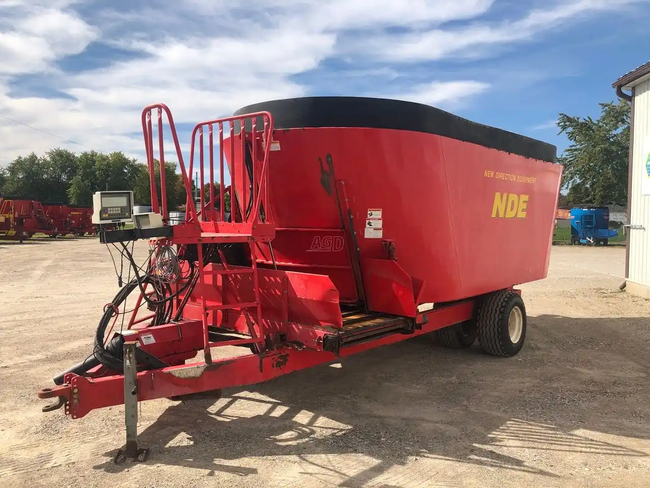 Used 2015 NDE 2556 TMR Mixer AgDealer