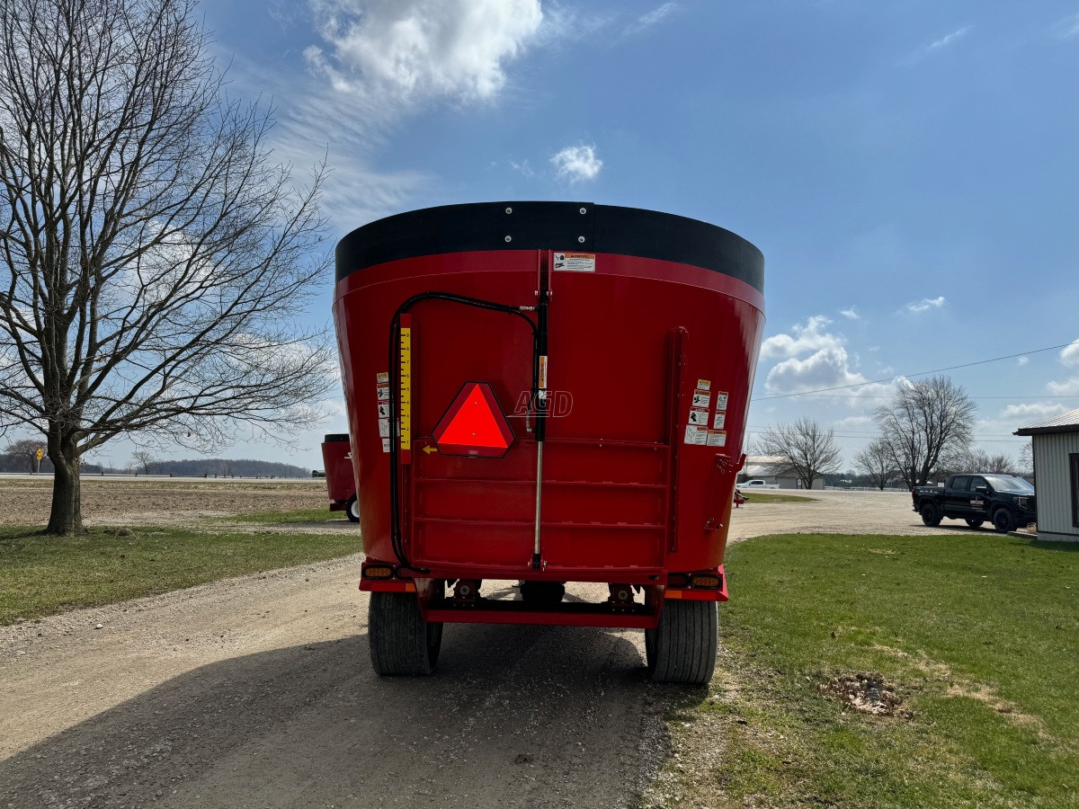 Gallery image 2 for New 2024 NDE U700D TMR Mixer