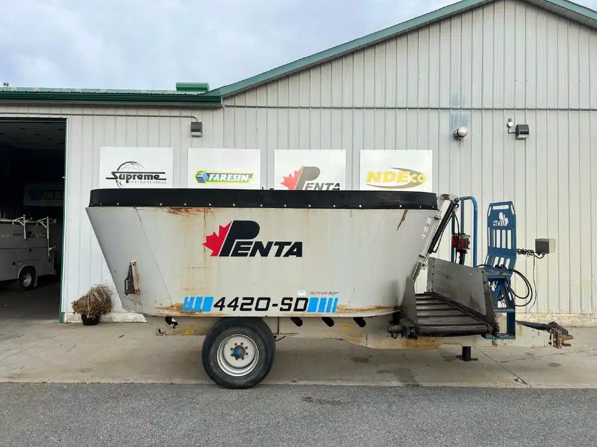 Gallery image 1 for Used Penta 4420-SD TMR Mixer