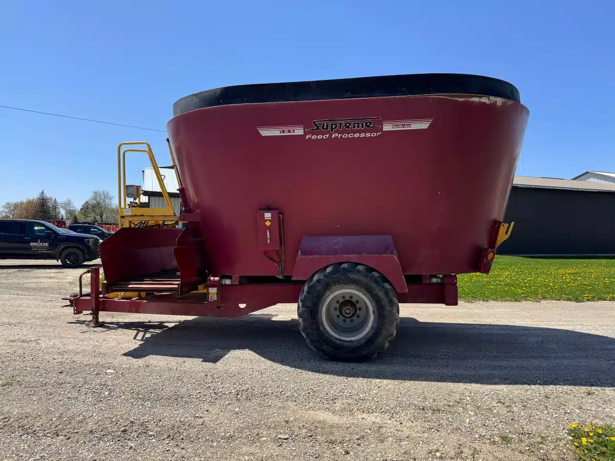 Gallery image 2 for Used Supreme 900T TMR Mixer