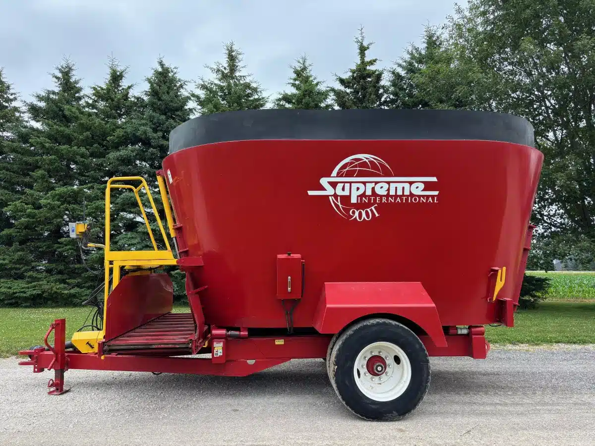 Gallery image 2 for Used Supreme 900T TMR Mixer