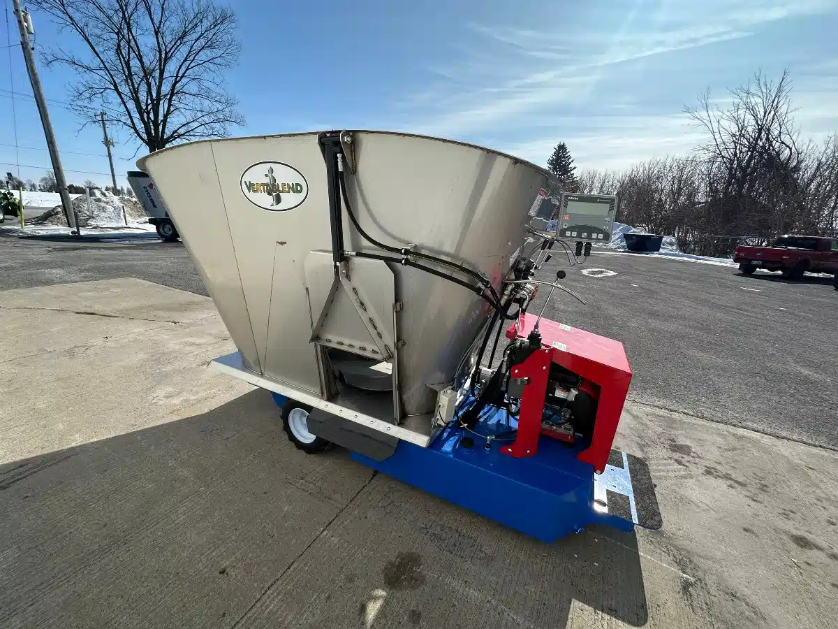 Gallery image 2 for 2026 Vertablend 9500 TMR Mixer