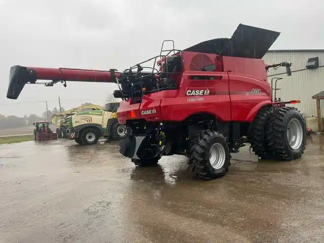 Gallery image 2 for Used 2021 Case IH 8250 Combine