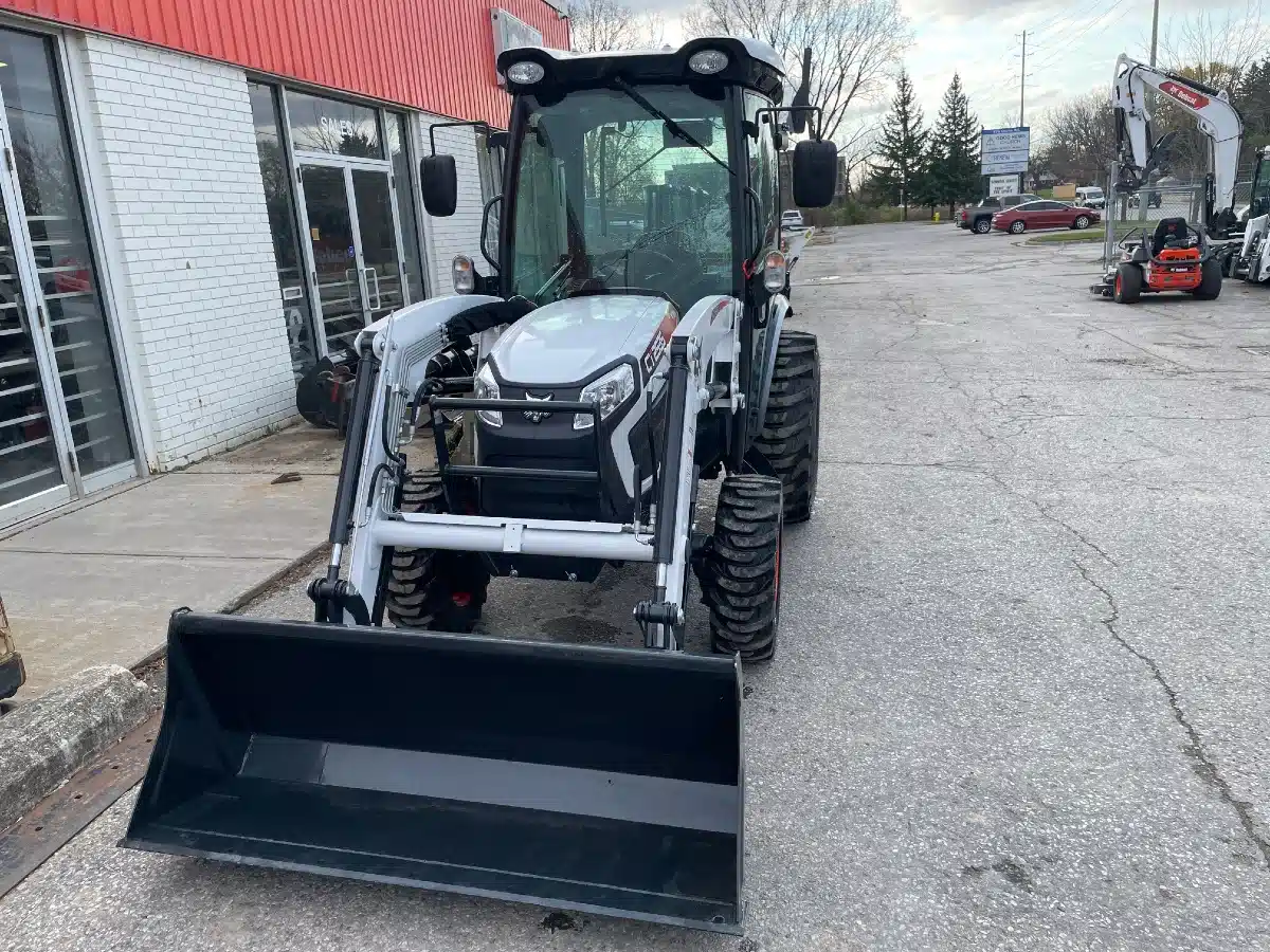Gallery image 2 for New 2024 Bobcat CT2535 Tractor