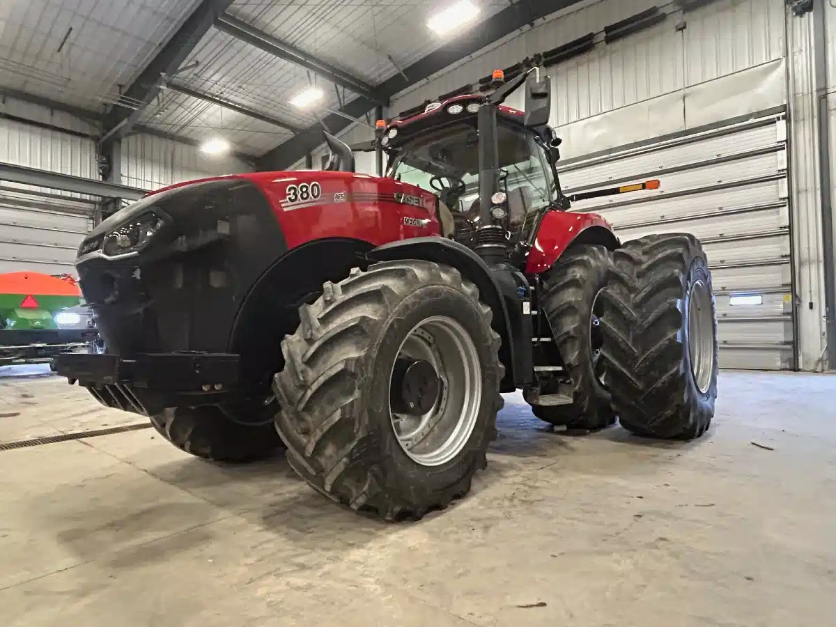 Gallery image 1 for Used 2021 Case IH Magnum 380 AFS Connect Tractor