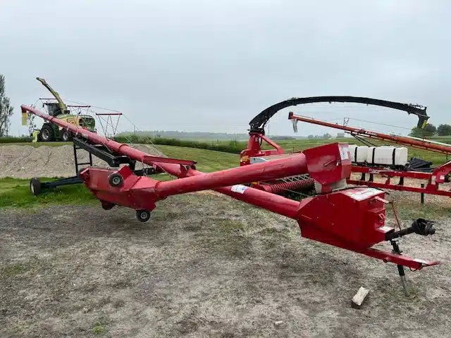 Gallery image 1 for Used Wheatheart X100-73 Grain Auger