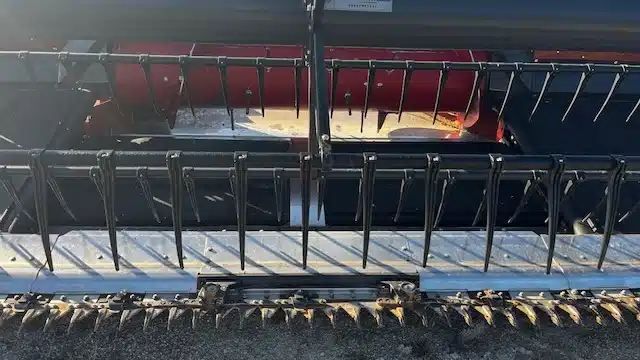 Gallery image 2 for Used 2020 Case IH 3162 Header - Draper
