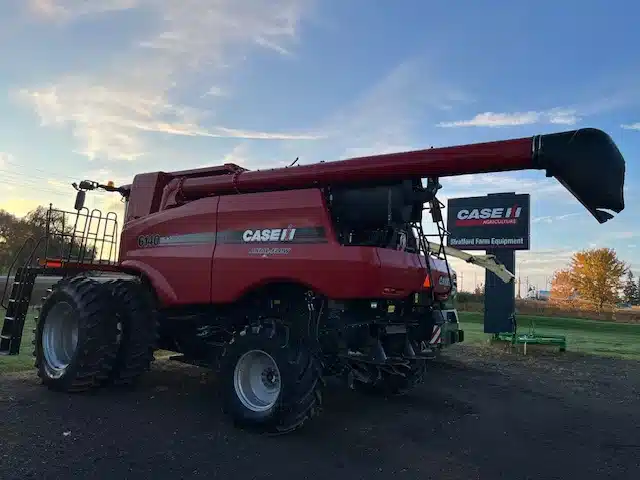 Gallery image 2 for Used 2015 Case IH 6140 Combine