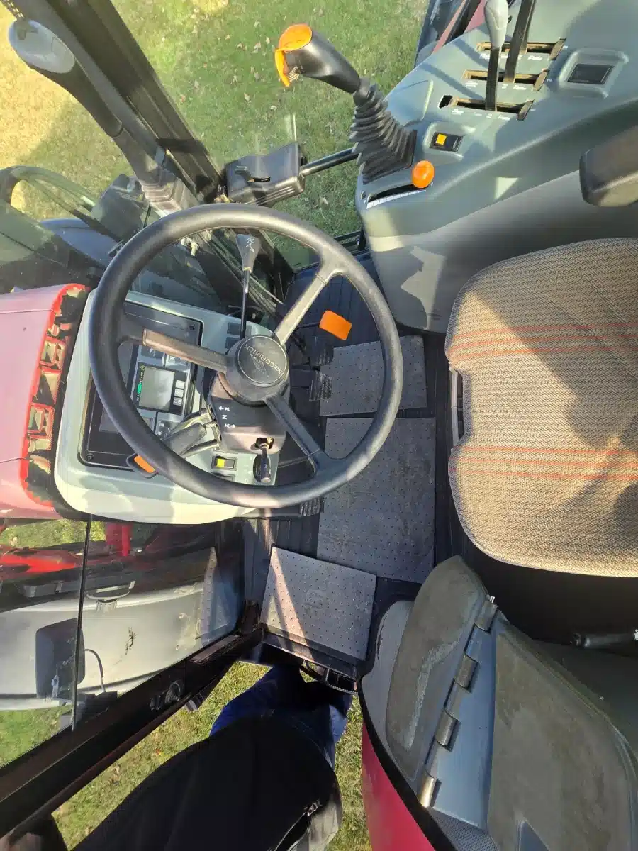 Gallery image 2 for Used McCormick MTX175 Tractor