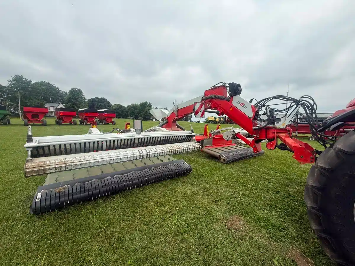 Photo de la Galerie 1 pour 2019 Reiter RESPIRO R9 PROFI Regroupeur d'andains