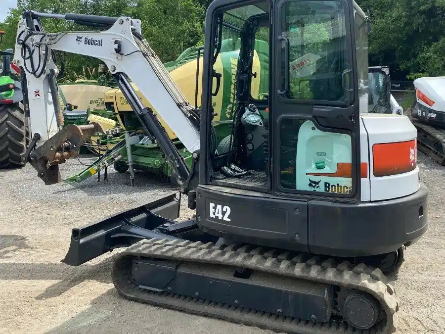 Gallery image 1 for Used 2015 Bobcat E42 Excavator