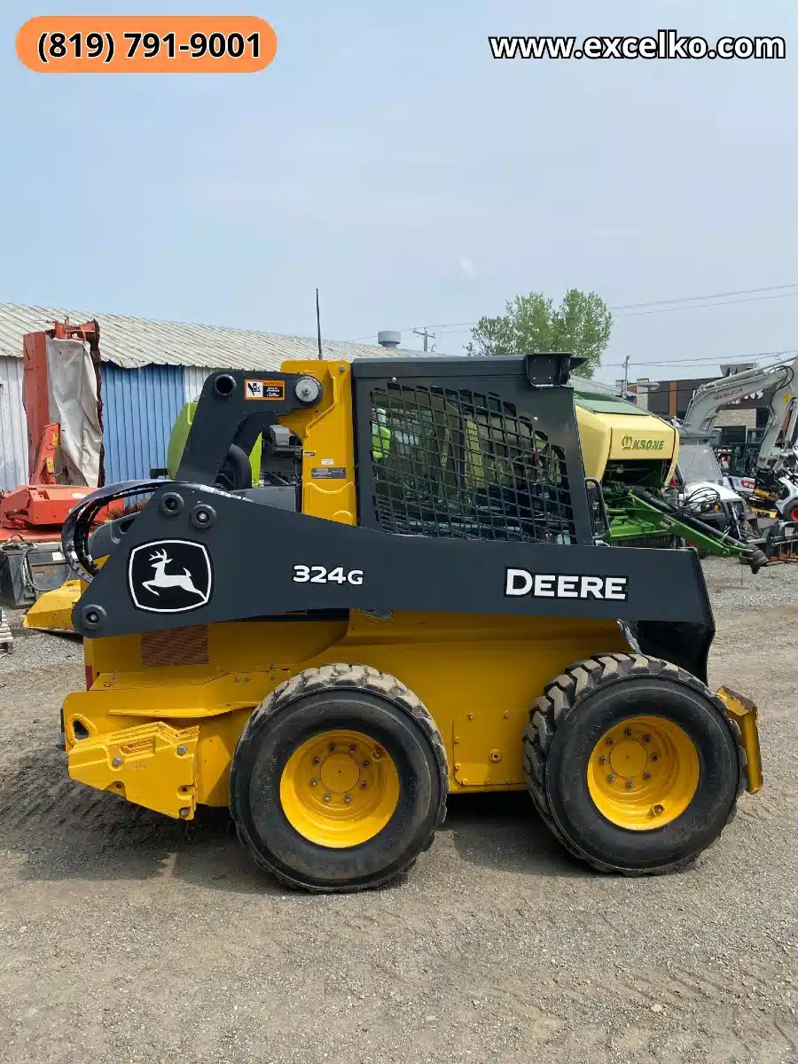 Gallery image 2 for Used 2023 John Deere 324G Skid Steer