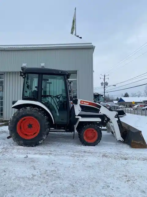 Gallery image 2 for Used 2009 Bobcat CT450 Tractor