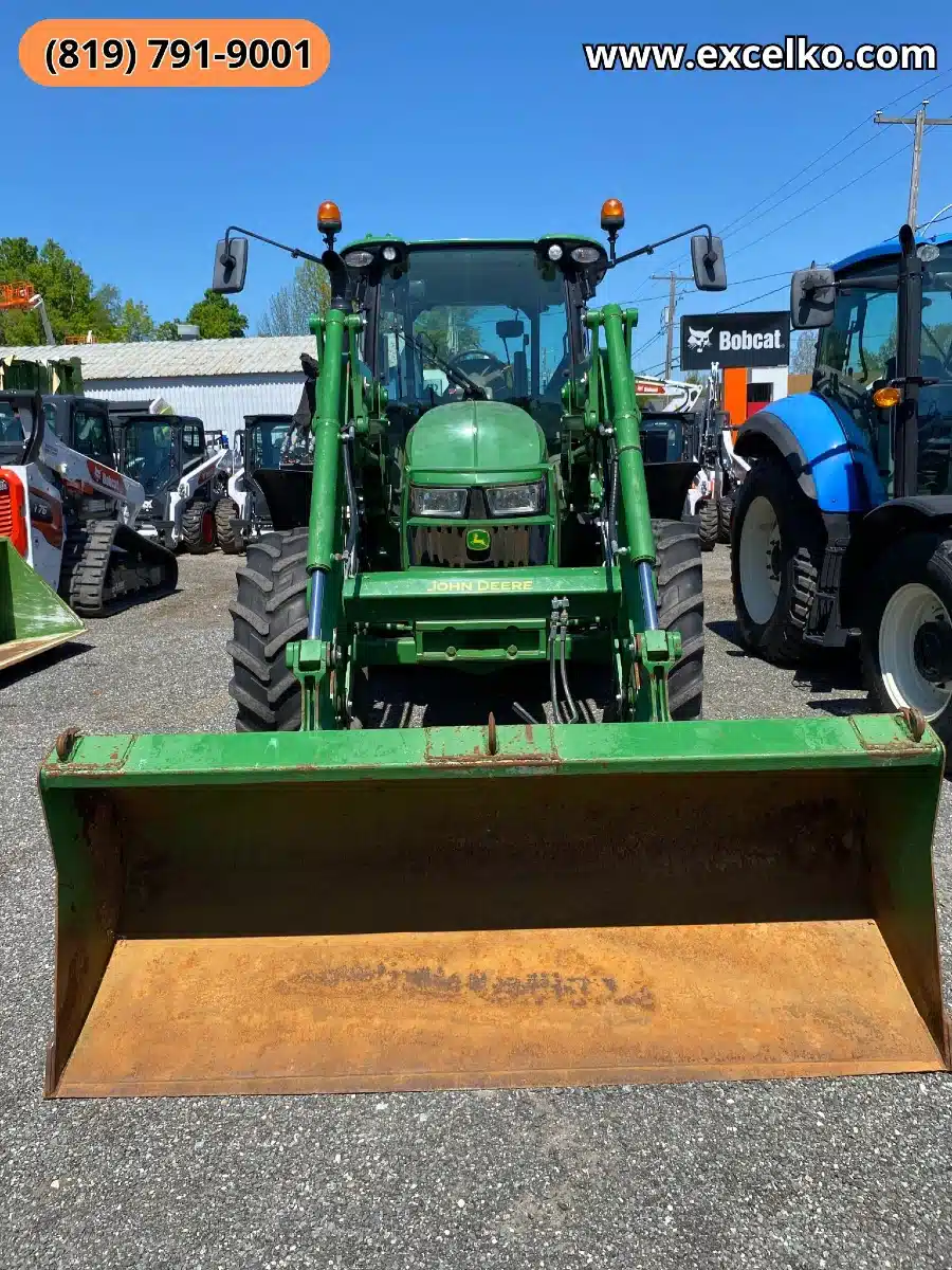 Gallery image 2 for 2017 John Deere 5125R Tractor
