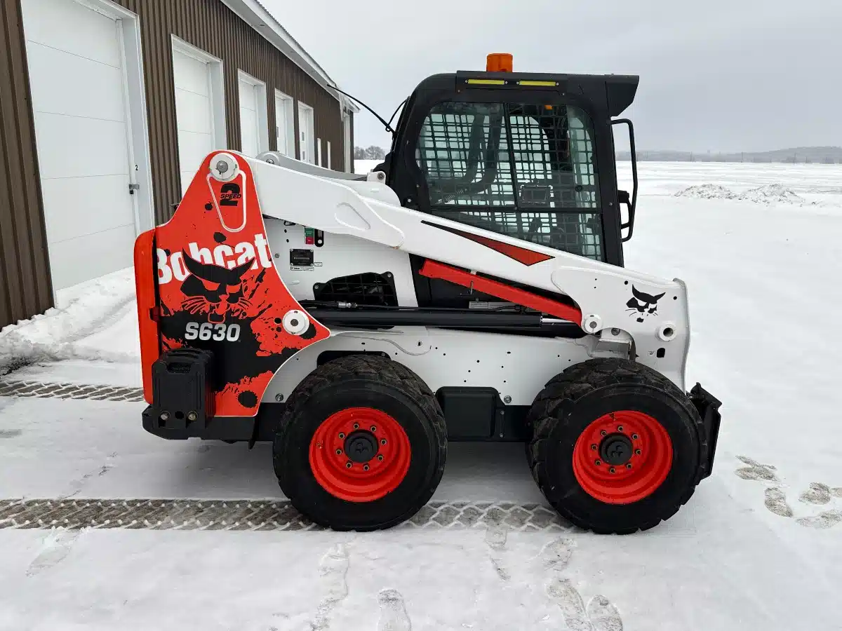 Used 2019 Bobcat S630 Skid Steer