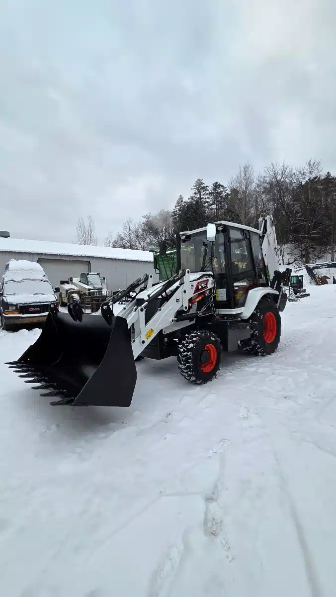 2026 Bobcat B760 Backhoe Loader