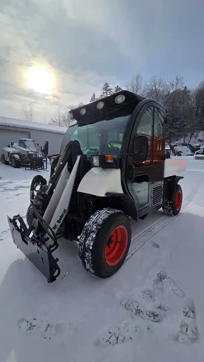 Gallery image 1 for 2014 Bobcat 5600 Utility Vehicle