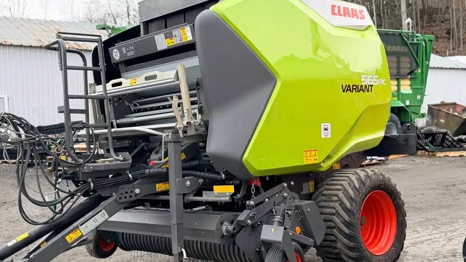 Photo de la Galerie 1 pour 2024 CLAAS Variant 565 RC Round Baler Presse à Balle Ronde