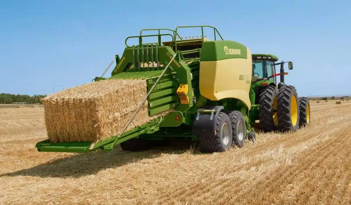 Photo de la Galerie 2 pour 2008 Krone BiG Pack 890 XC Square Baler Presse à Balle Carrée/Large