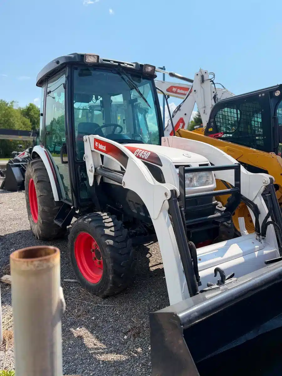 Photo de la Galerie 1 pour 2009 Bobcat CT450 Compact Tractor Tracteur