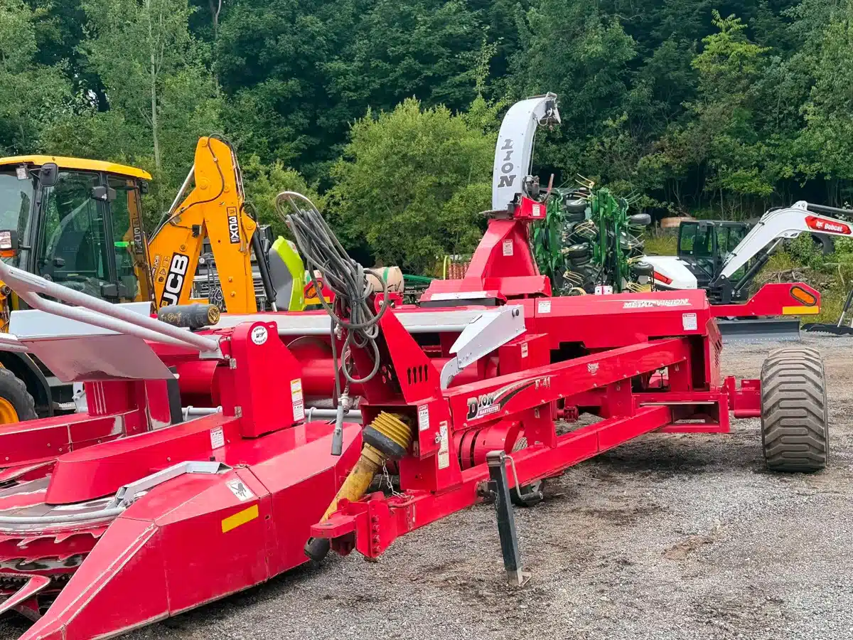 Photo de la Galerie 2 pour 2016 Dion F41 Forage Harvesters Fourragère