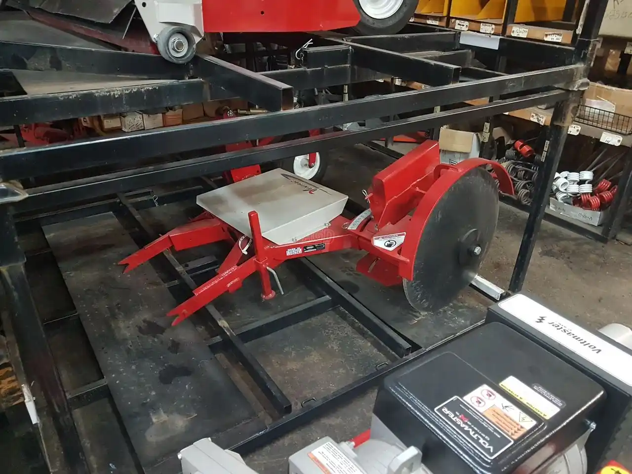 Gallery image 1 for New Ventrac ED202 Lawn Edger