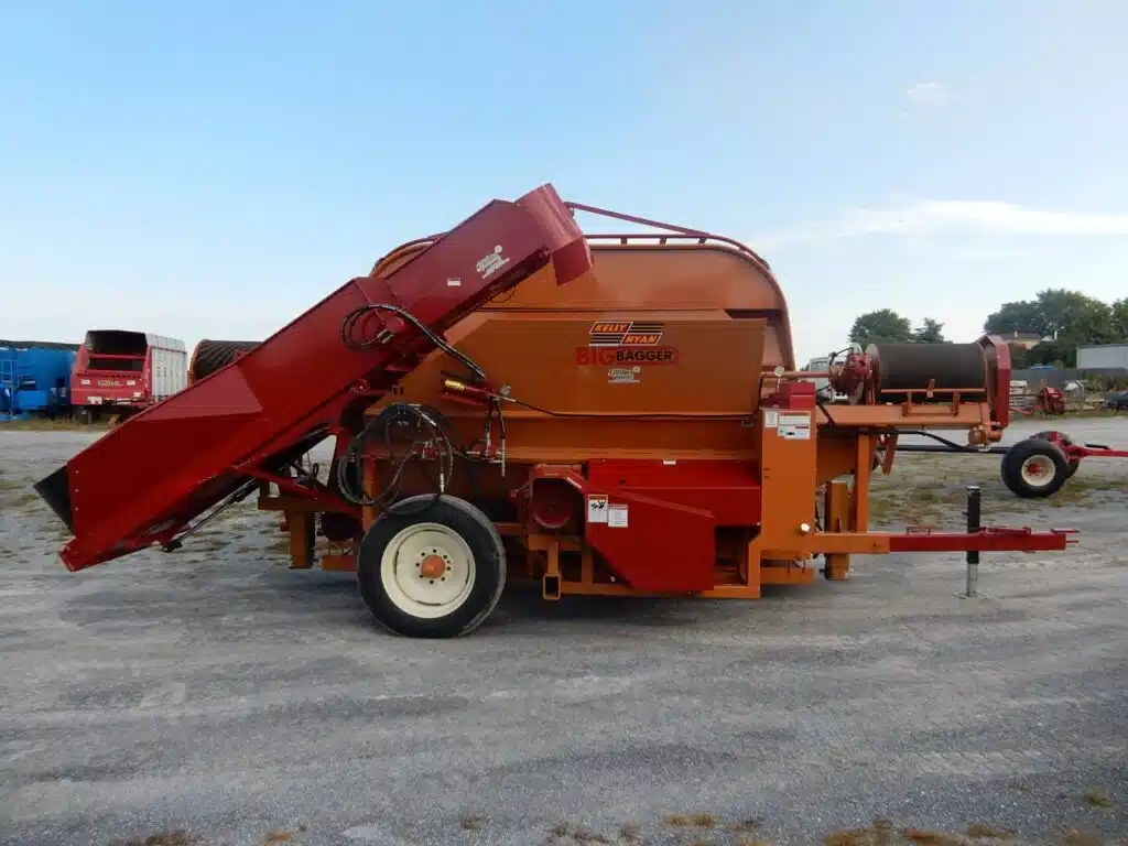 Gallery image 2 for Kelly Ryan Silage Bagger