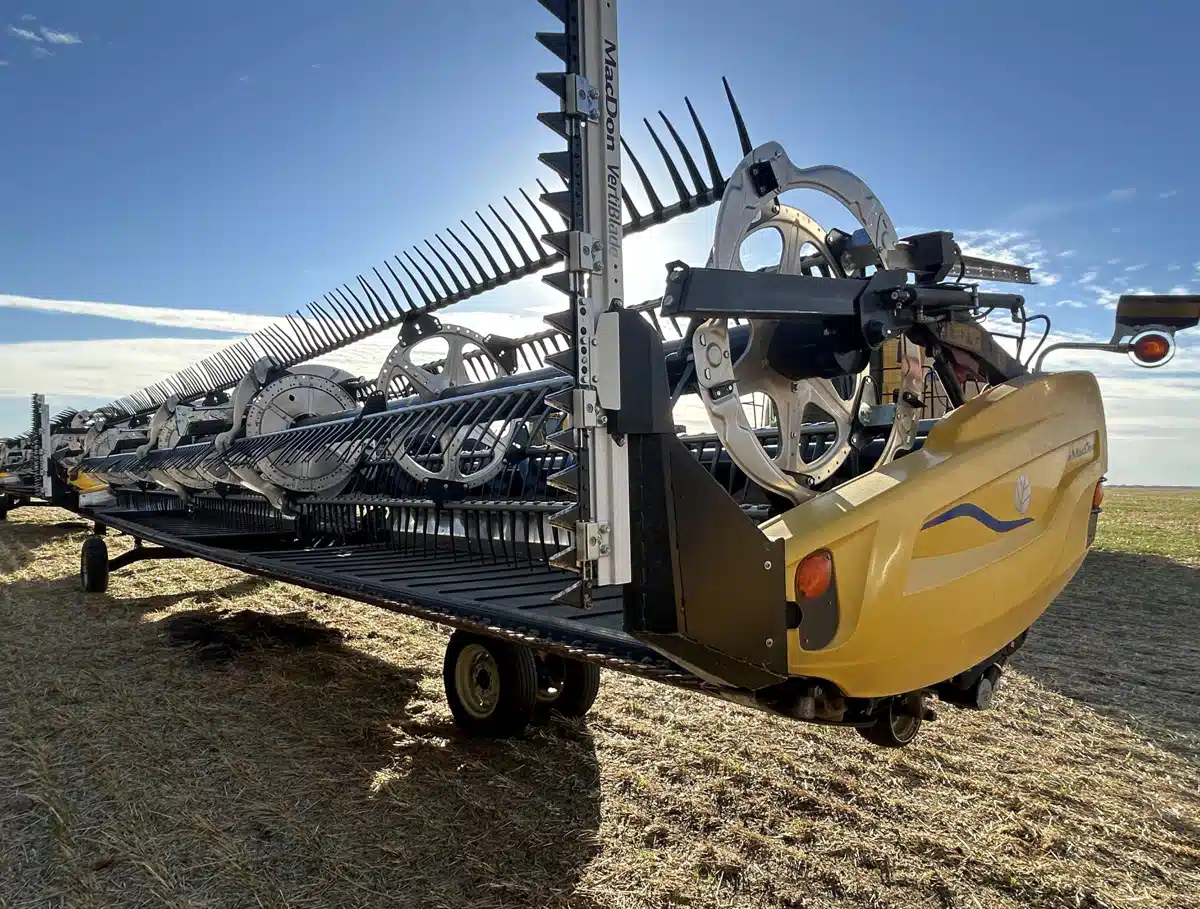 Gallery image 1 for Used 2024 MacDon FD240 Header - Flex Draper