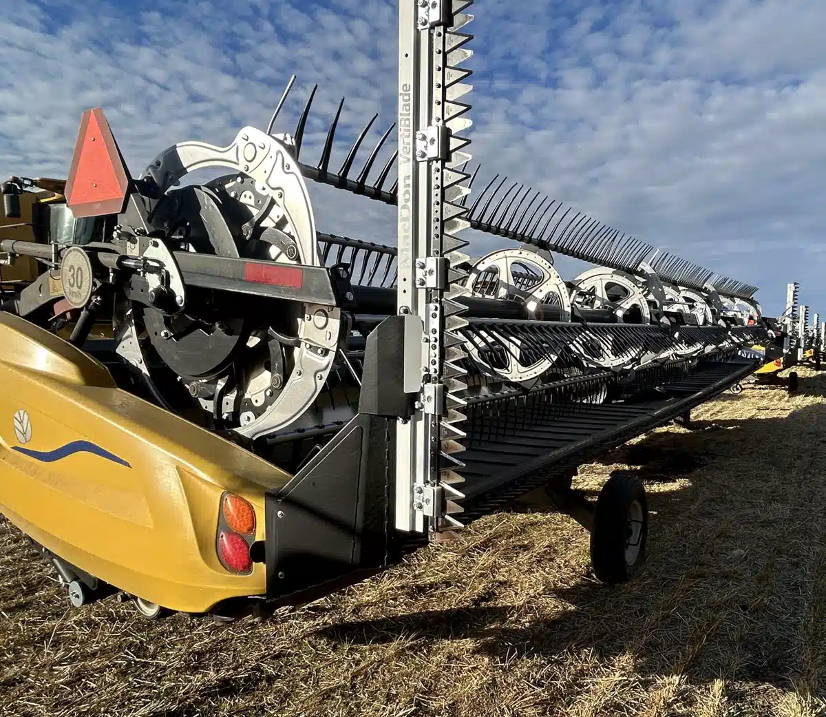 Gallery image 2 for Used 2024 MacDon FD240 Header - Flex Draper