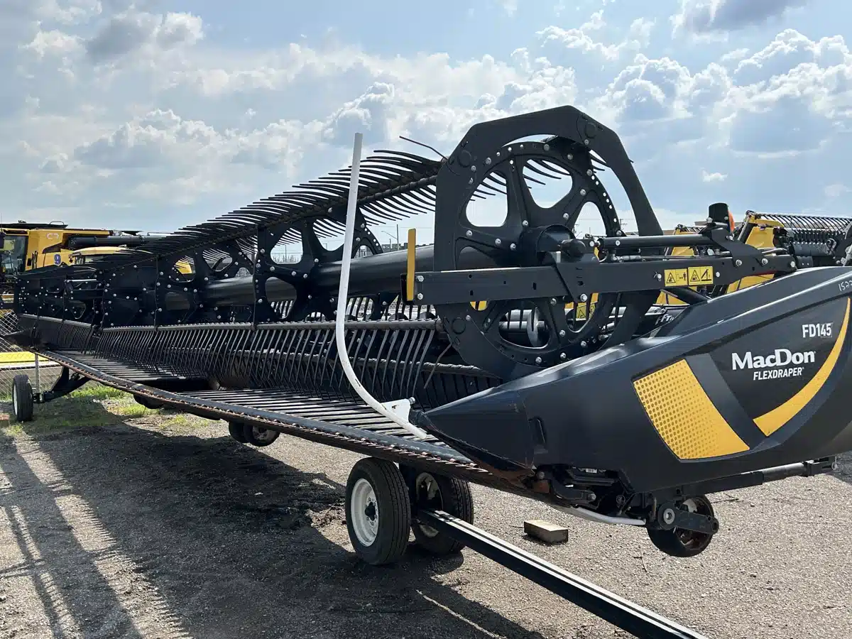 Gallery image 1 for Used 2022 MacDon FD75 Header - Flex Draper