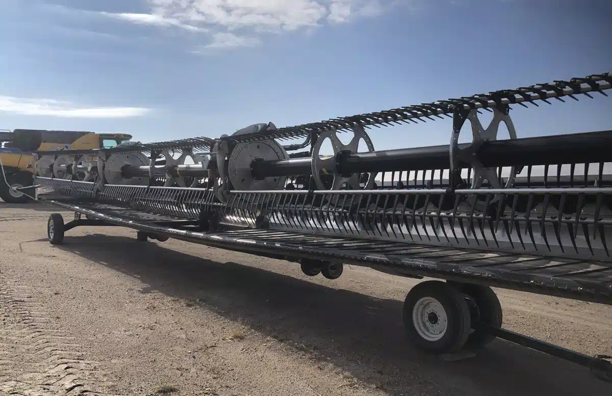 Gallery image 2 for Used 2022 MacDon FD250 Header - Flex Draper