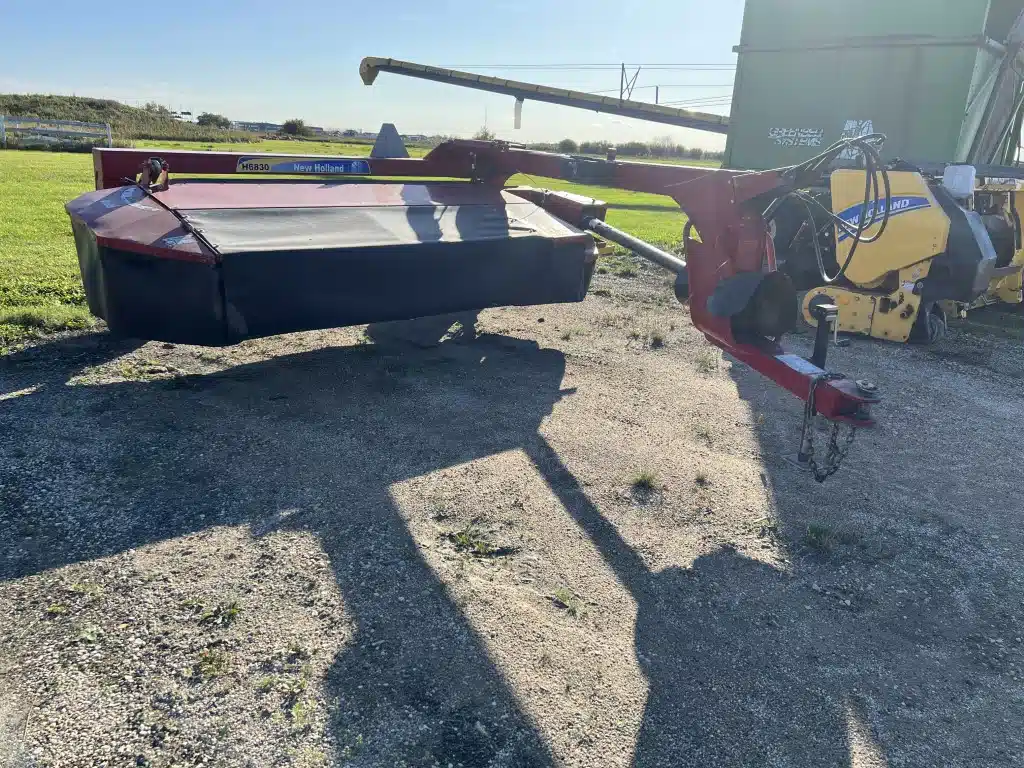 Gallery image 1 for Used 2016 New Holland H6830 Mower Conditioner